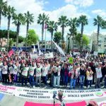 Emekliler Dikili'De &Quot;İnsanca Yaşam&Quot; Için Meydana Indi